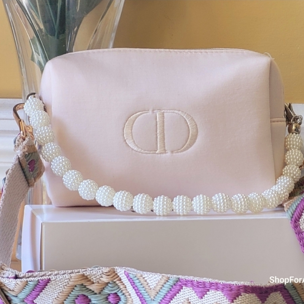 Dior Beauty CD Cosmetic Pouch to Crossbody Bag - Picture 7 of 16
